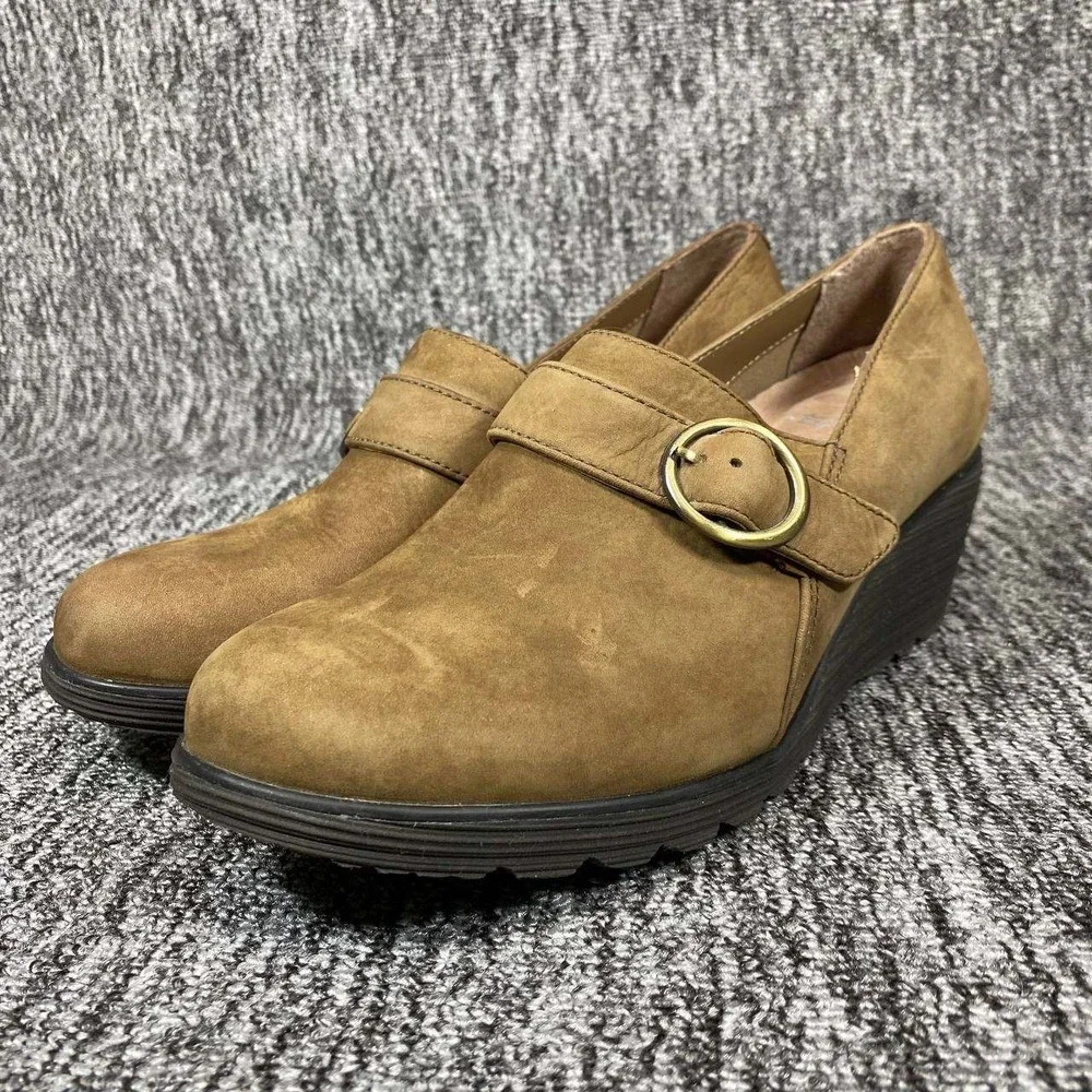 Dansko Clio Wedge Loafers Women 7.5-8 Mushroom Brown Nubuck Leather Buckle Clogs